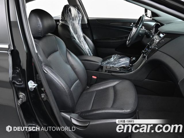 Hyundai Sonata 2012 — photo 10