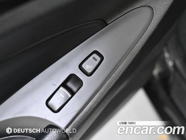 Hyundai Sonata 2012 — photo 16