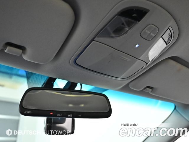 Hyundai Sonata 2012 — photo 19