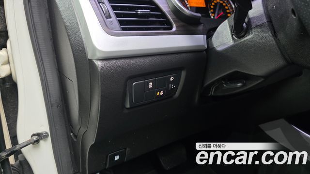 KG Mobility KORANDO 2017 — photo 17