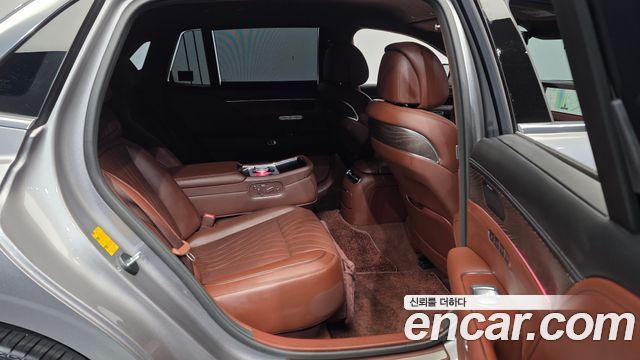 Genesis G90 2023 — photo 18