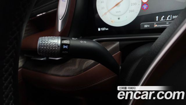 Genesis G90 2023 — photo 29