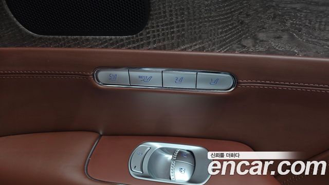 Genesis G90 2023 — photo 33