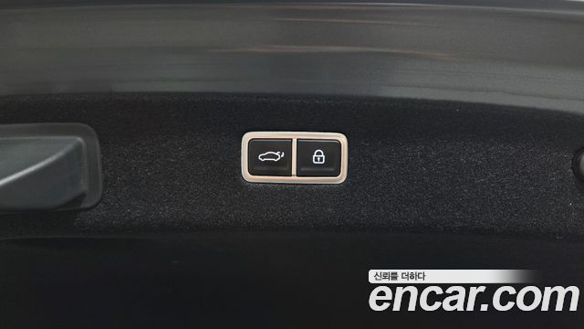 Genesis G90 2023 — photo 35