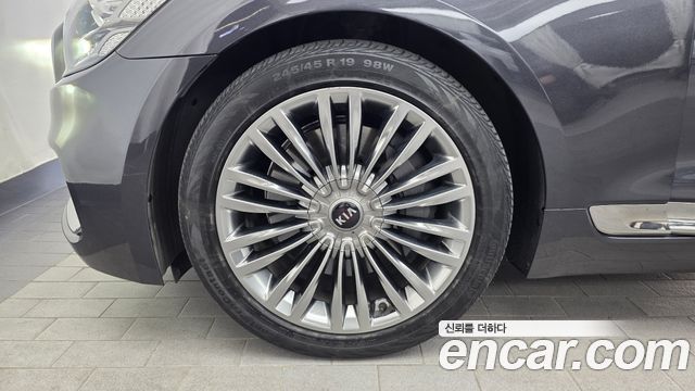 Kia K9 2021 — photo 5