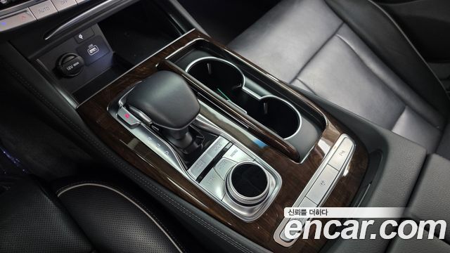 Kia K9 2021 — photo 12