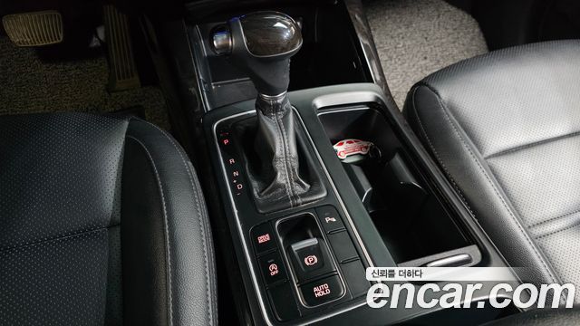 Kia Sorento 2016 — photo 12