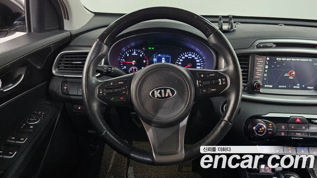 Kia Sorento 2016 — photo 18