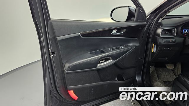 Kia Sorento 2016 — photo 14