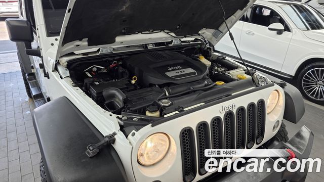 Jeep Wrangler 2016 — photo 6