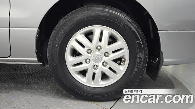 Hyundai Starex 2016 — photo 5