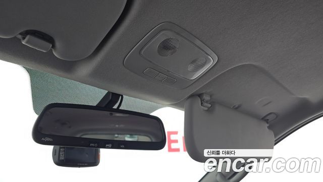 Hyundai Starex 2016 — photo 24