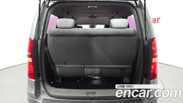Hyundai Starex 2016 — photo 26