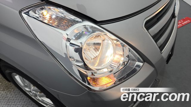 Hyundai Starex 2016 — photo 8