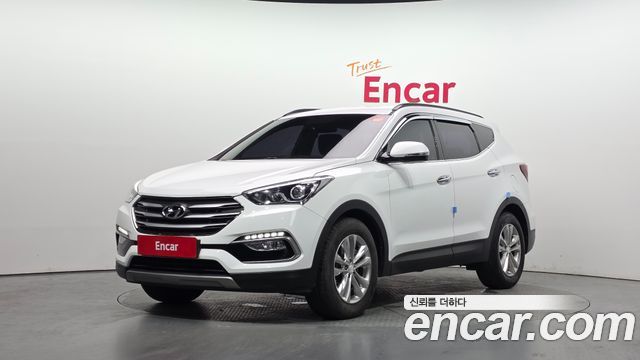 Hyundai Santafe 2016 — photo 1