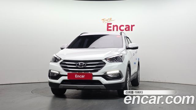 Hyundai Santafe 2016 — photo 3