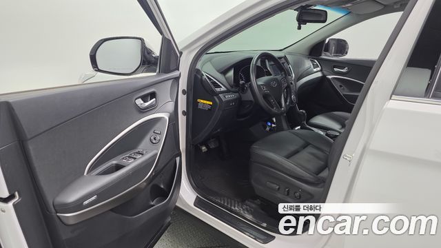 Hyundai Santafe 2016 — photo 13