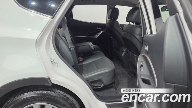 Hyundai Santafe 2016 — photo 17