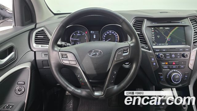 Hyundai Santafe 2016 — photo 21