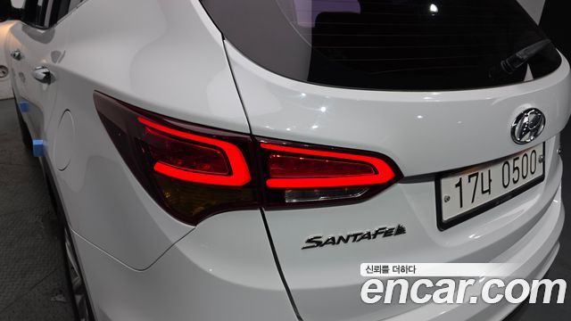 Hyundai Santafe 2016 — photo 9