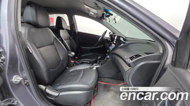 Hyundai Accent 2014 — photo 10