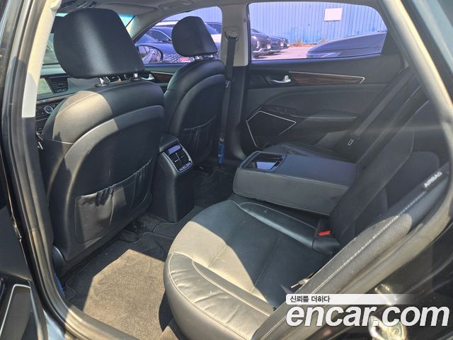 Kia K7 2017 — photo 6