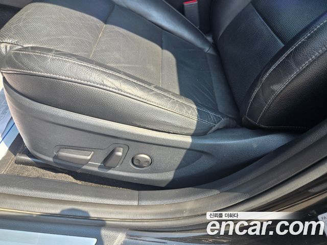 Kia K7 2017 — photo 9
