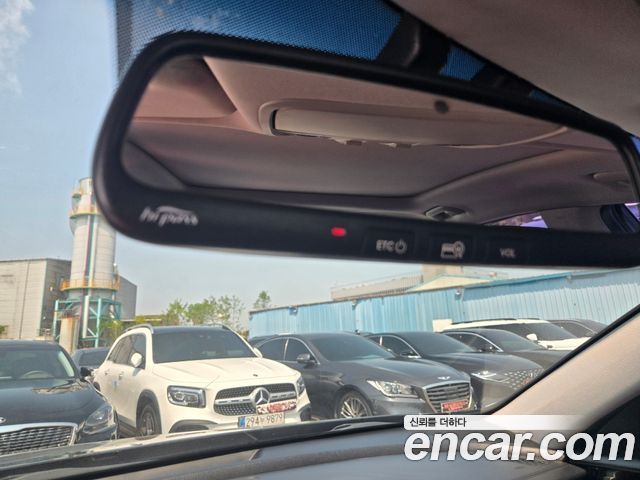 Kia K7 2017 — photo 14