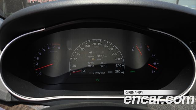 Kia K7 2014 — photo 8