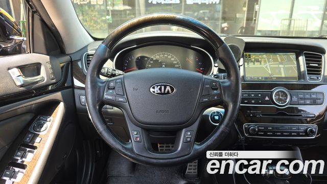 Kia K7 2014 — photo 13