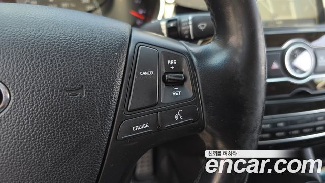 Kia K7 2014 — photo 17