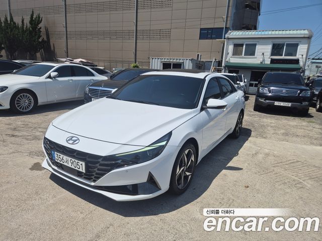 Hyundai AVANTE 2022 — photo 2