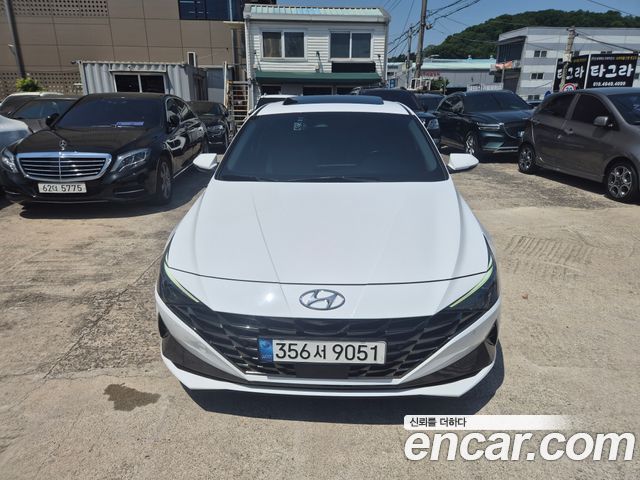 Hyundai AVANTE 2022 — photo 3