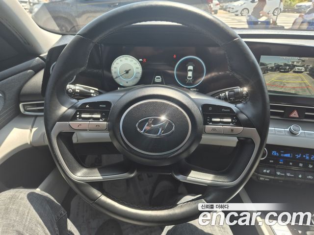 Hyundai AVANTE 2022 — photo 10