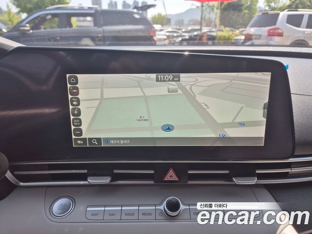 Hyundai AVANTE 2022 — photo 11