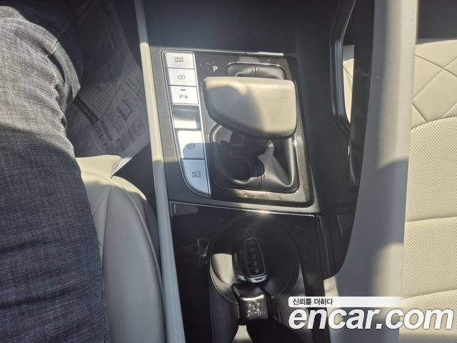 Hyundai AVANTE 2022 — photo 14