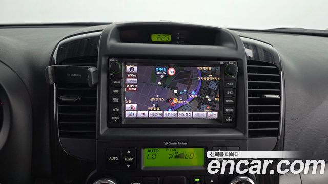 Kia Canival 2013 — photo 15