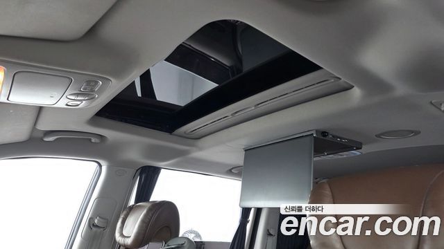 Kia Canival 2013 — photo 18