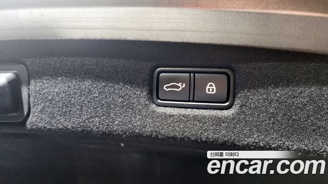 Genesis G90 2021 — photo 34