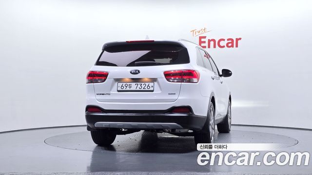 Kia Sorento 2016 — photo 4