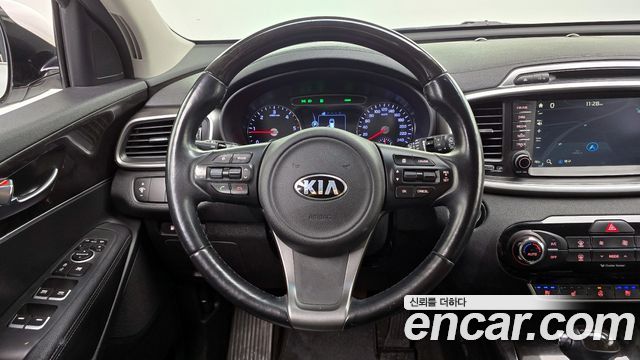 Kia Sorento 2016 — photo 13