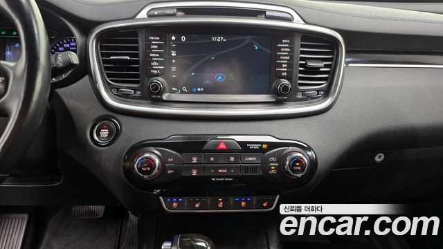 Kia Sorento 2016 — photo 14