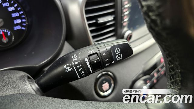 Kia Sorento 2016 — photo 17