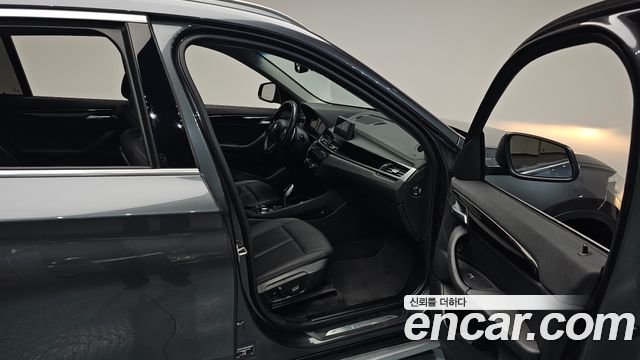 BMW X1 2022 — photo 16