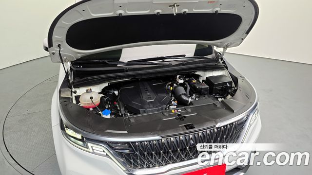 Kia Canival 2021 — photo 6
