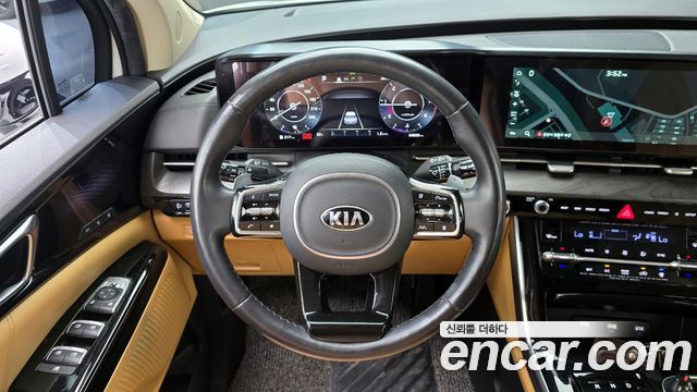 Kia Canival 2021 — photo 18
