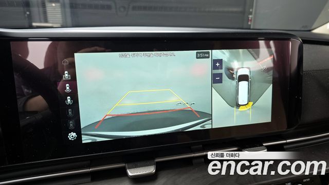 Kia Canival 2021 — photo 23