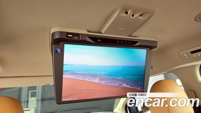 Kia Canival 2021 — photo 27
