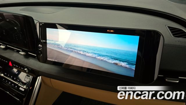 Kia Canival 2021 — photo 28