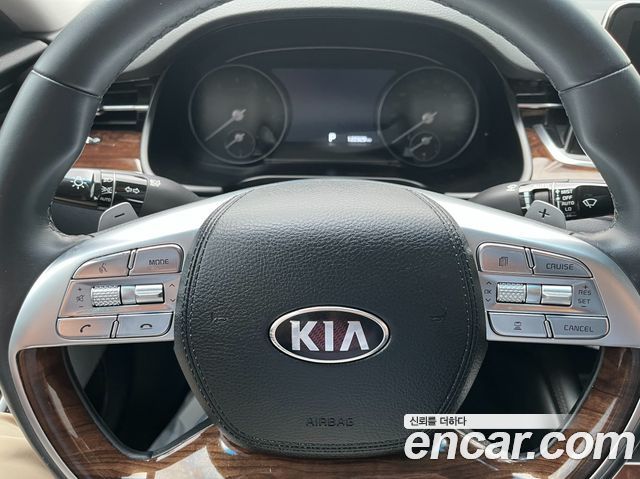 Kia K9 2019 — photo 7